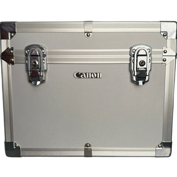 Canon Aluminum Hard Case HC-4000 with Tray, Keys, Strap, and Divider- Like New - Picture 1 of 8